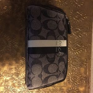Coach Makeup Case